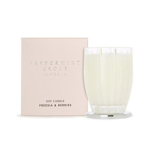 Peppermint Grove Soy Candle - Freesia & Berries