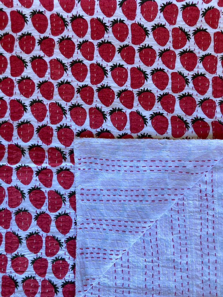 Kantha Quilt (Small) - Strawberries Pink